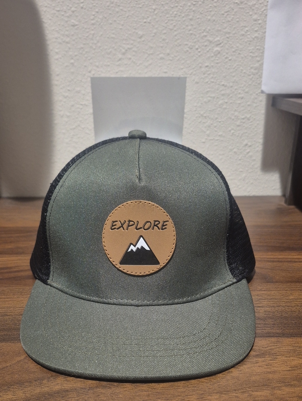 Explore Mountain Patch Trucker Hat - Olive & Black
